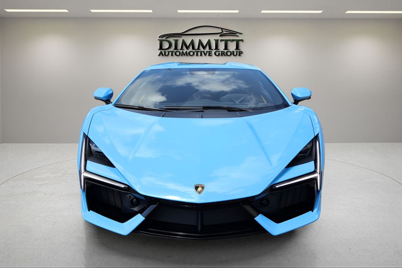 2025 Lamborghini Revuelto Base