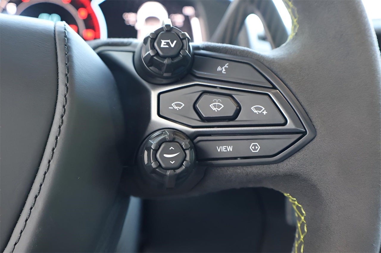 2025 Lamborghini Revuelto Base