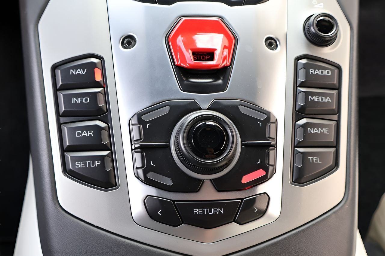 2013 Lamborghini Aventador LP700-4