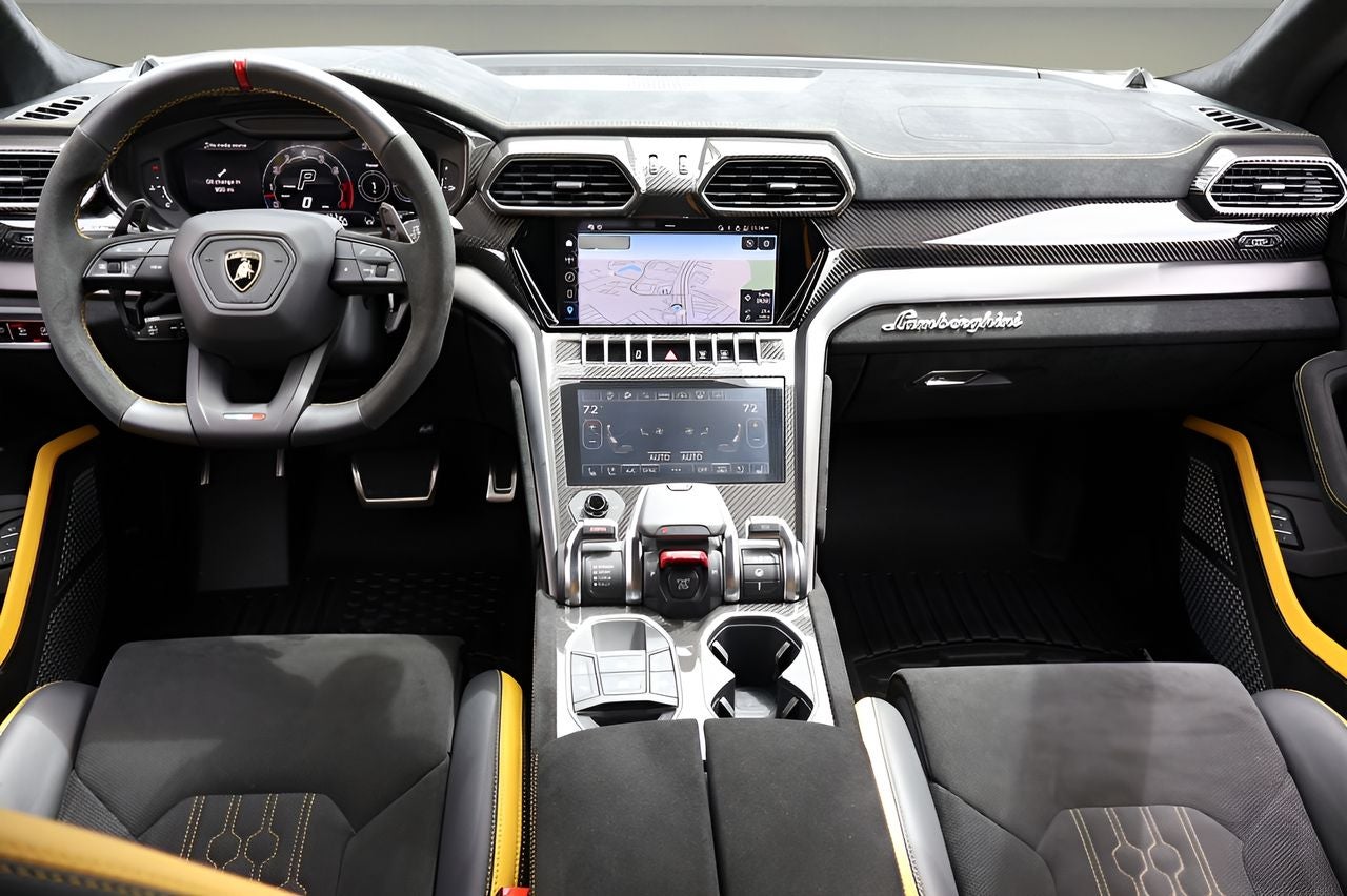 2024 Lamborghini Urus Performante