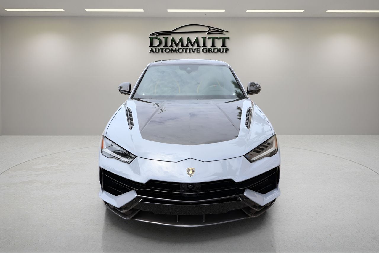 2024 Lamborghini Urus Performante