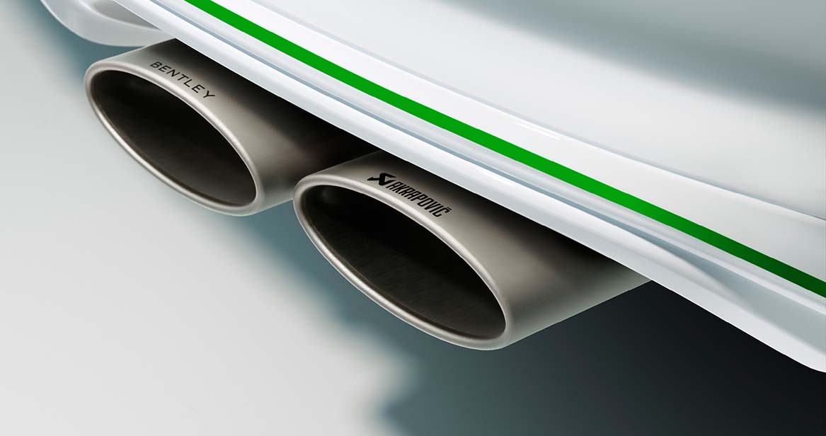 Akrapovic titanium sport exhaust with Bentley branding on the 2026 Bentayga Speed, showcasing high-performance sound and luxury engineering.r