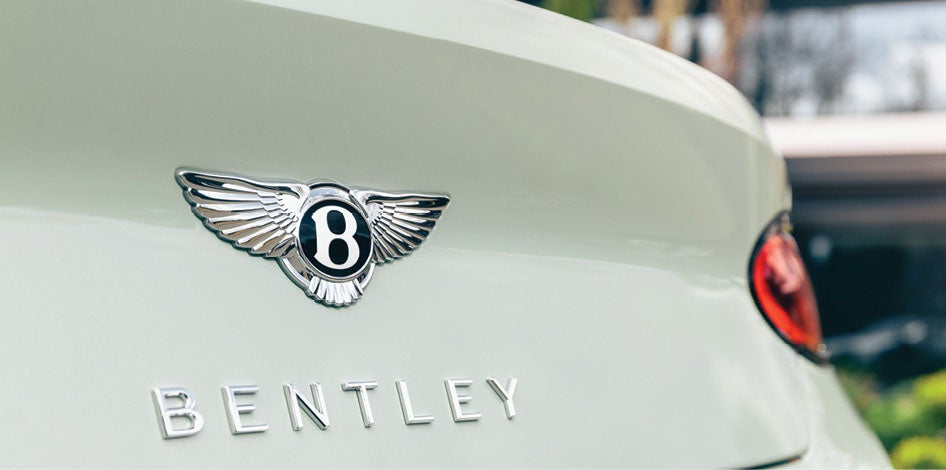 Bentley insignia badge
